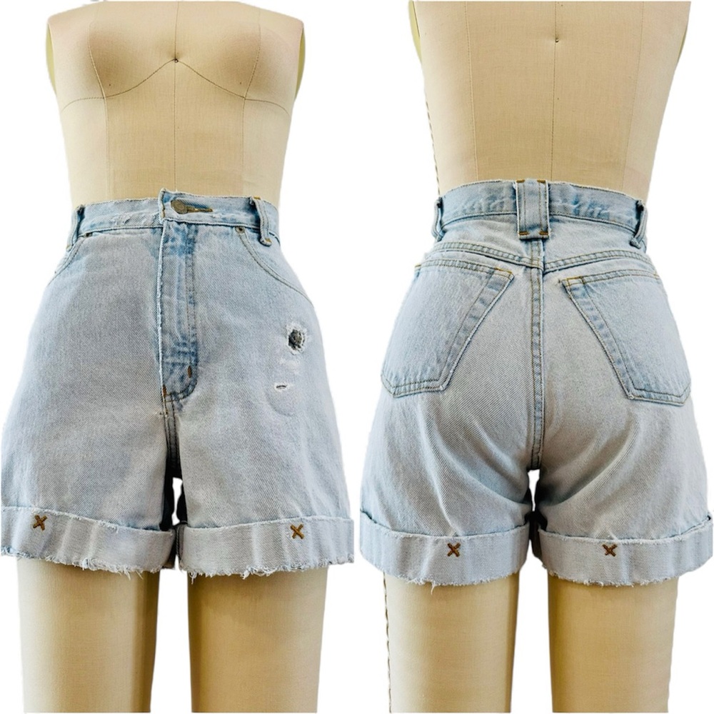 Vintage 90’s Distressed Cuffed Light Wash Jean Shorts